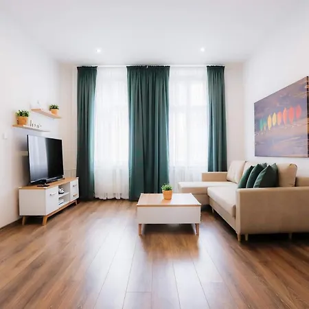 Family Apartment Ostrava Exterior foto