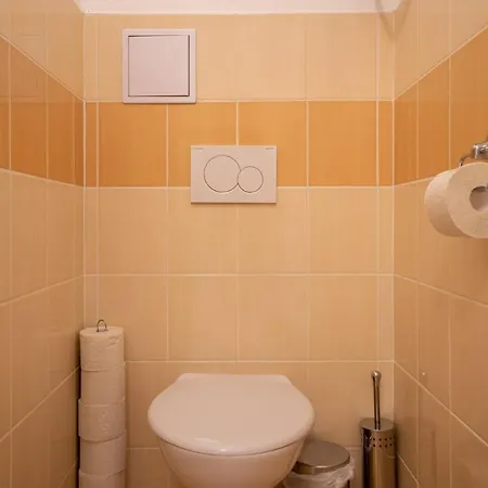 Family Apartment Ostrava Exterior foto