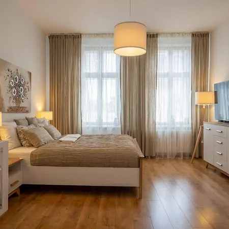Family Apartment Ostrava Exterior foto