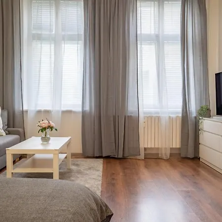 Family Apartment Ostrava Exterior foto