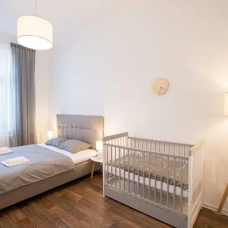 Family Apartment Ostrava Exterior foto